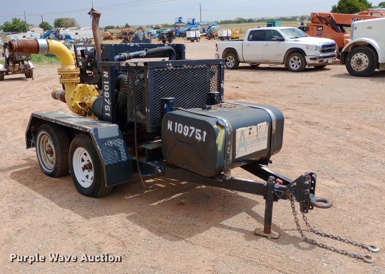 image for item DO7061 2011 Mission  pump trailer