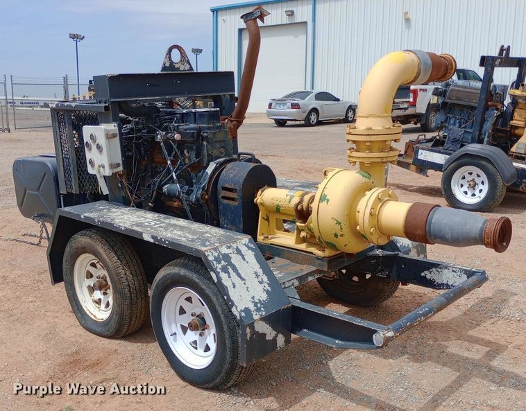 image for item DO7061 2011 Mission  pump trailer