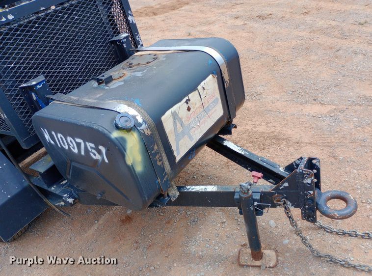 image for item DO7061 2011 Mission  pump trailer