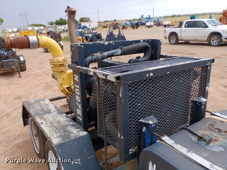 image for item DO7061 2011 Mission  pump trailer