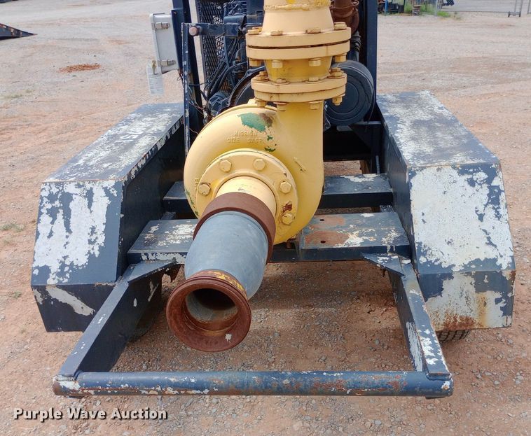 image for item DO7061 2011 Mission  pump trailer