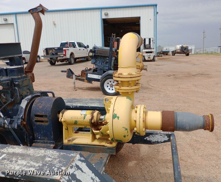 image for item DO7061 2011 Mission  pump trailer