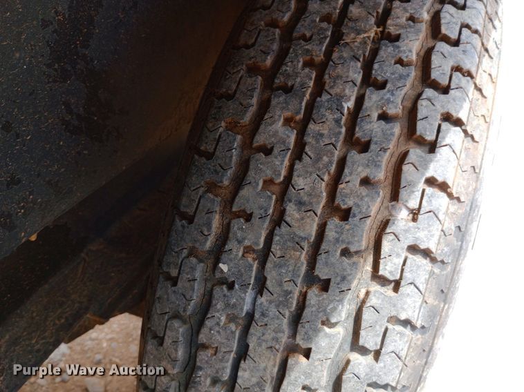 image for item DO7061 2011 Mission  pump trailer