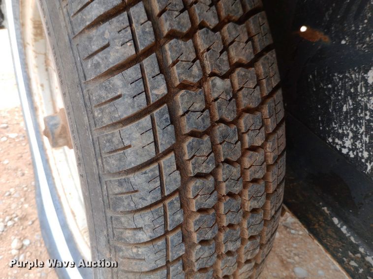 image for item DO7061 2011 Mission  pump trailer