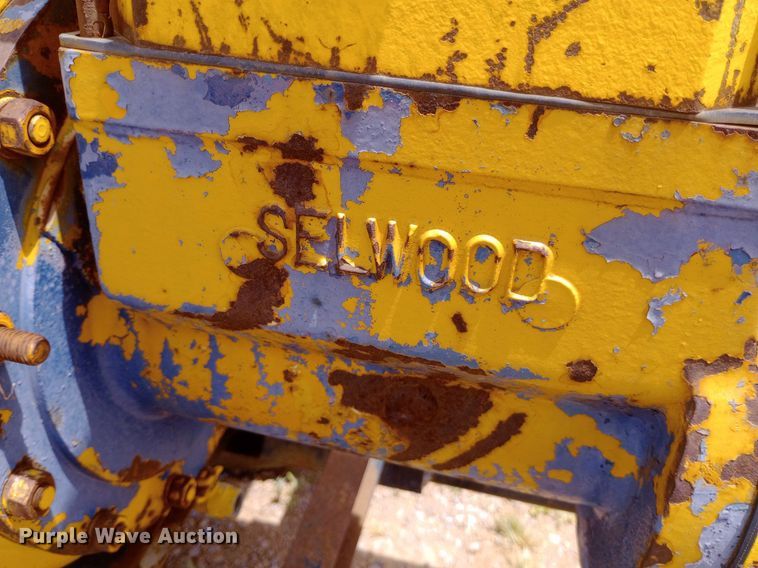 image for item DO7064 Selwood pump