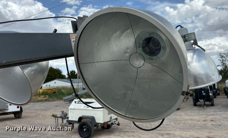 image for item DO7081 2014 Terex RL4 light plant