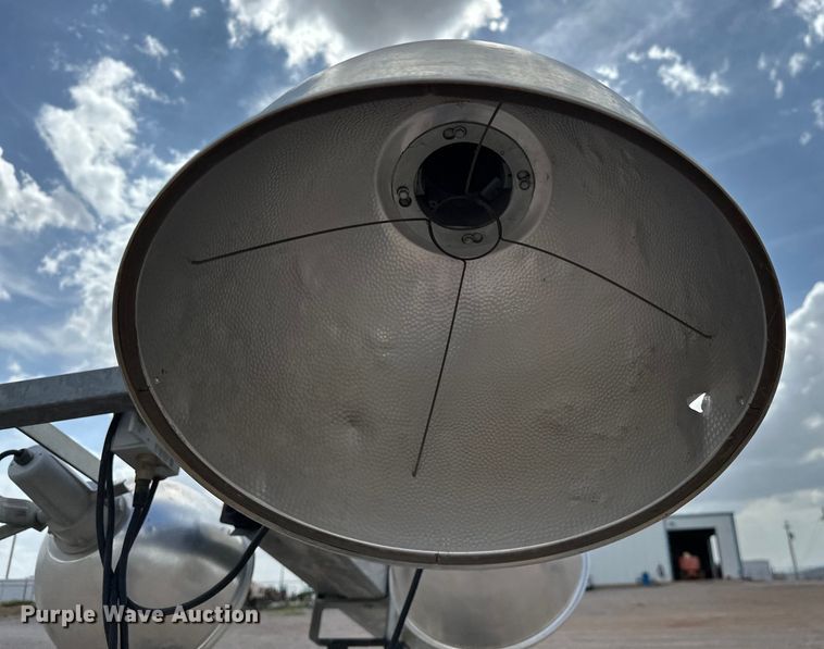 image for item DO7081 2014 Terex RL4 light plant