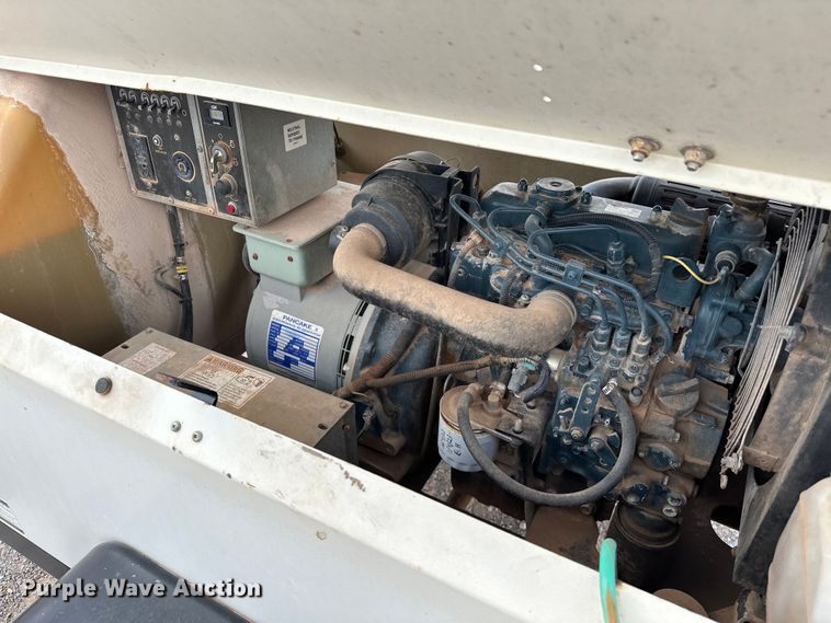 image for item DO7081 2014 Terex RL4 light plant