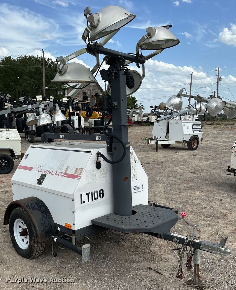 image for item DO7082 Magnum  MLT4200IV light plant