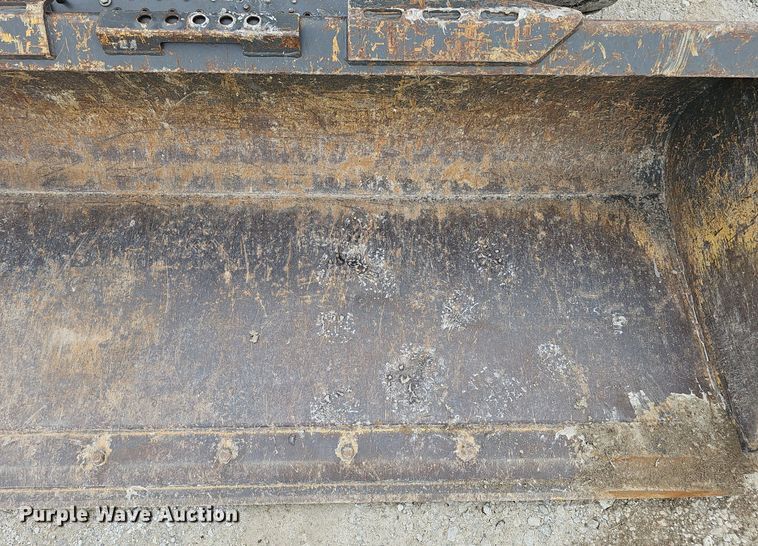 image for item DP0948 2015 New Holland L230 skid steer loader