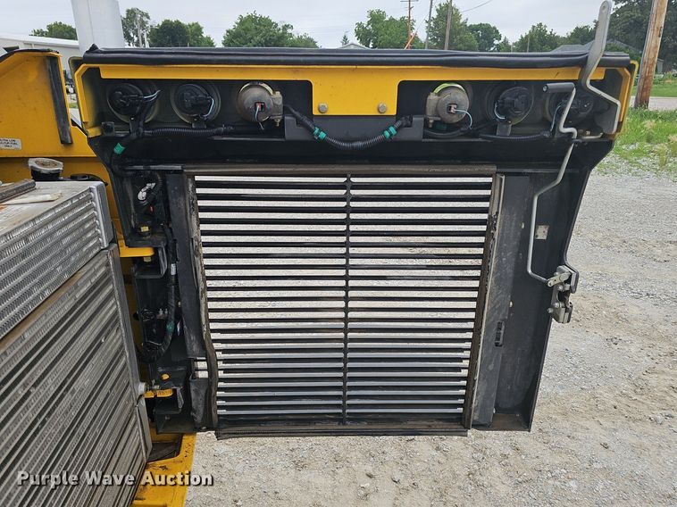 image for item DP0948 2015 New Holland L230 skid steer loader