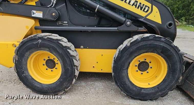 image for item DP0948 2015 New Holland L230 skid steer loader
