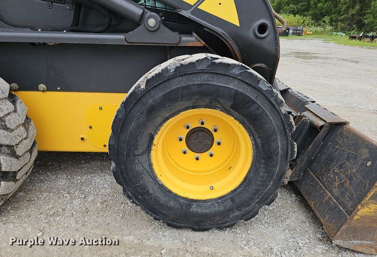 image for item DP0948 2015 New Holland L230 skid steer loader