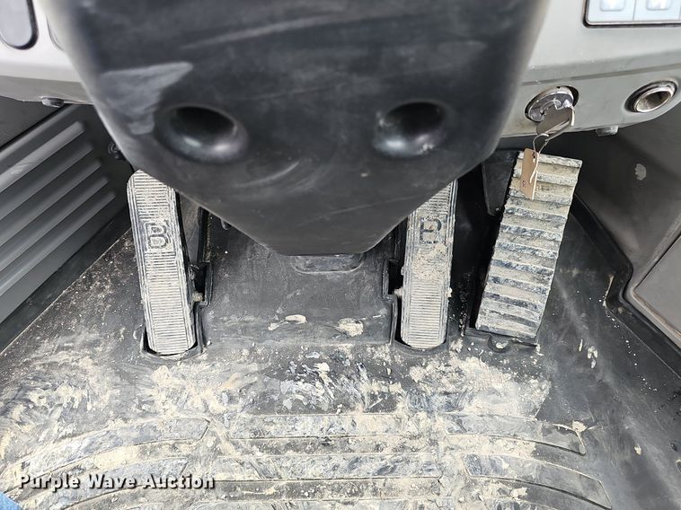 image for item DP0949 2016 Komatsu WA270-7 wheel loader