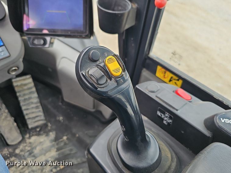 image for item DP0949 2016 Komatsu WA270-7 wheel loader