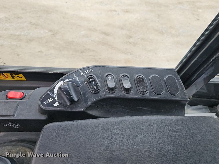 image for item DP0949 2016 Komatsu WA270-7 wheel loader