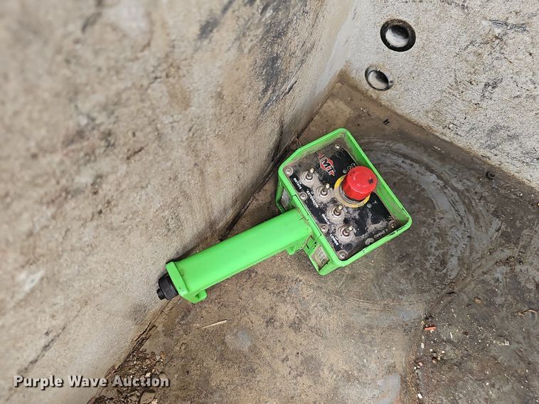 image for item DP0979 2018 Dodge Ram 5500HD utility / service truck