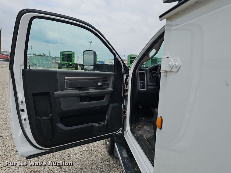image for item DP0979 2018 Dodge Ram 5500HD utility / service truck