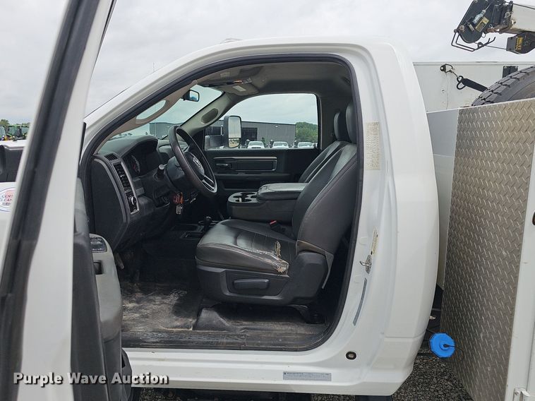 image for item DP0979 2018 Dodge Ram 5500HD utility / service truck