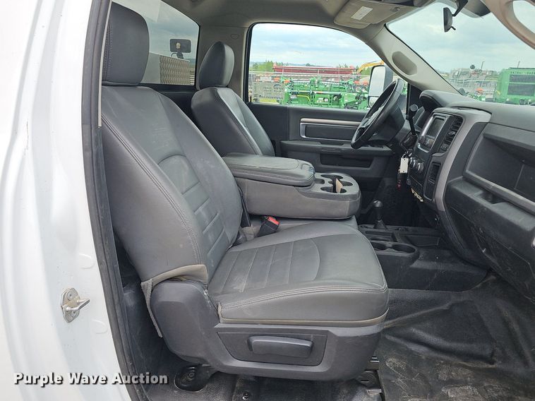 image for item DP0979 2018 Dodge Ram 5500HD utility / service truck