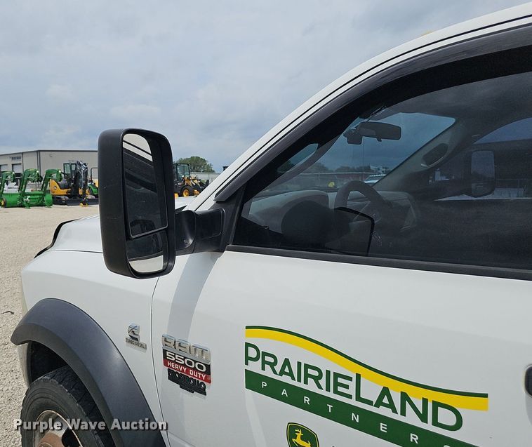 image for item DP0982 2012 Dodge Ram 5500HD utility / service truck