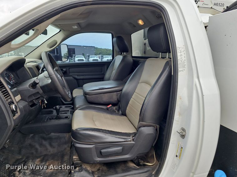 image for item DP0982 2012 Dodge Ram 5500HD utility / service truck