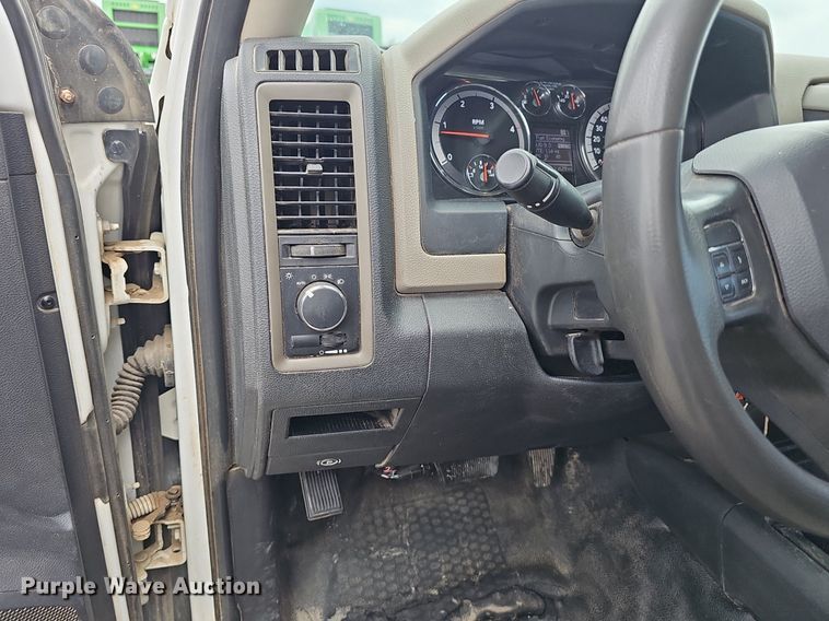 image for item DP0982 2012 Dodge Ram 5500HD utility / service truck