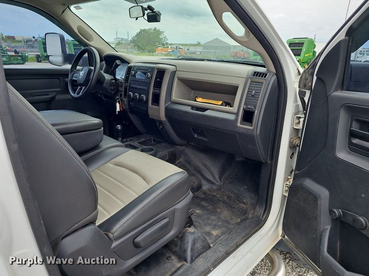 image for item DP0982 2012 Dodge Ram 5500HD utility / service truck