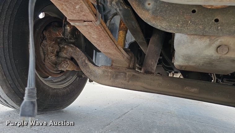 image for item DP0983 1997 Freightliner FL70 flatbed truck