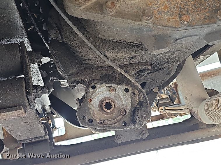 image for item DP0983 1997 Freightliner FL70 flatbed truck