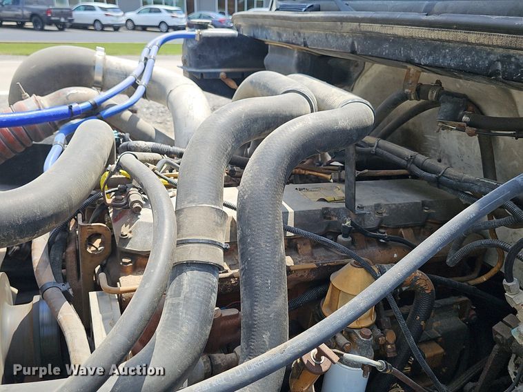 image for item DP0983 1997 Freightliner FL70 flatbed truck