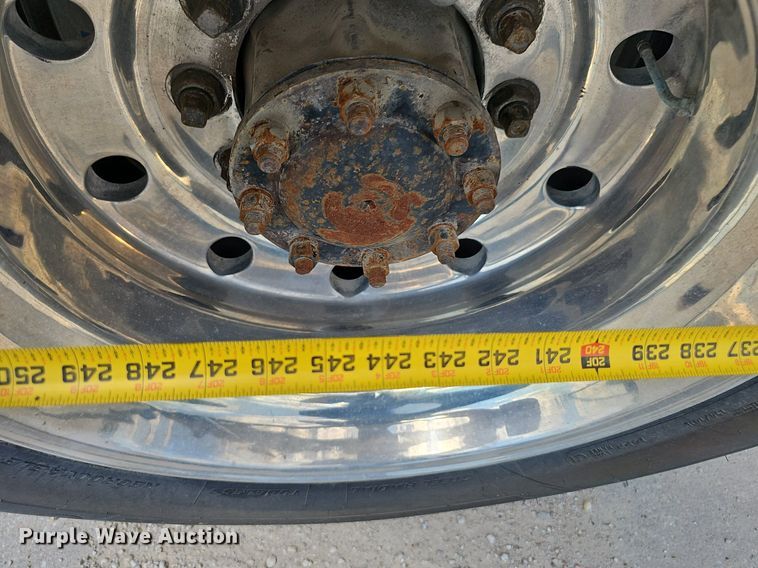 image for item DP0983 1997 Freightliner FL70 flatbed truck