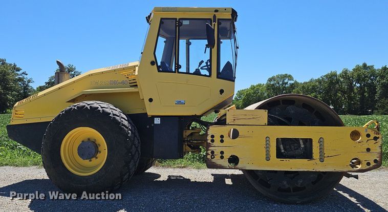 image for item DP0989 2011 Bomag BW 213DH-40 single drum vibratory roller