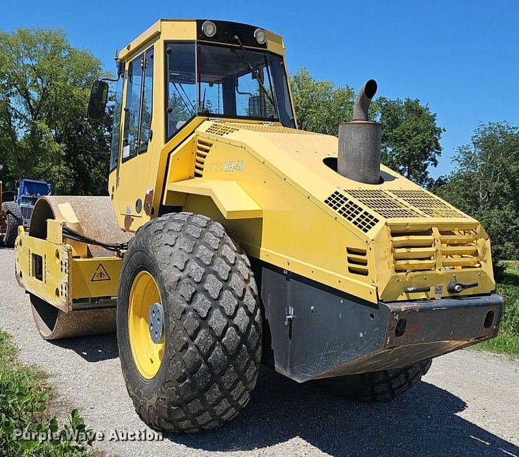 image for item DP0989 2011 Bomag BW 213DH-40 single drum vibratory roller