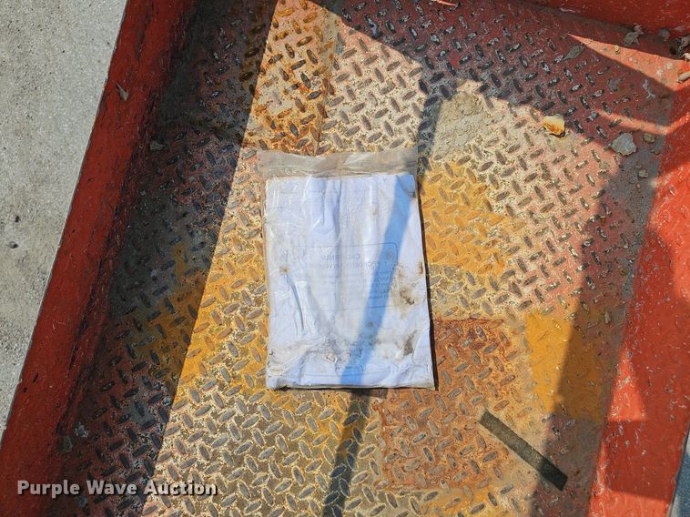 image for item DP1032 Skyjack SJIII 3226 scissor lift