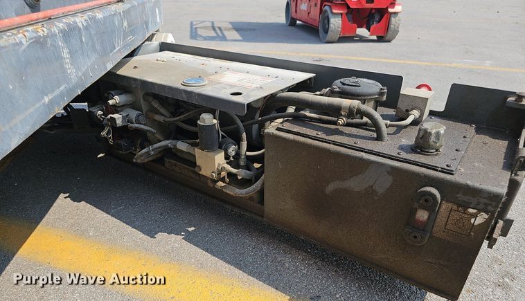 image for item DP1032 Skyjack SJIII 3226 scissor lift