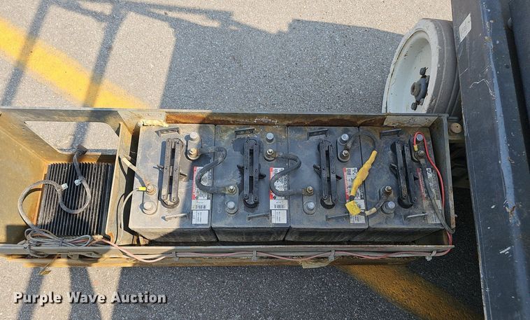 image for item DP1032 Skyjack SJIII 3226 scissor lift