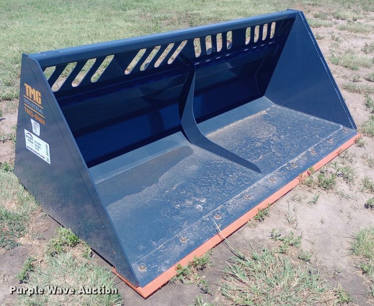 image for item DP1183 TMG TMG-SN84 skid steer bucket