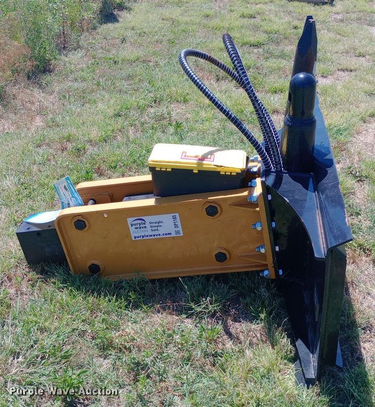 image for item DP1185 2024 Agrotk SSHH680A skid steer breaker