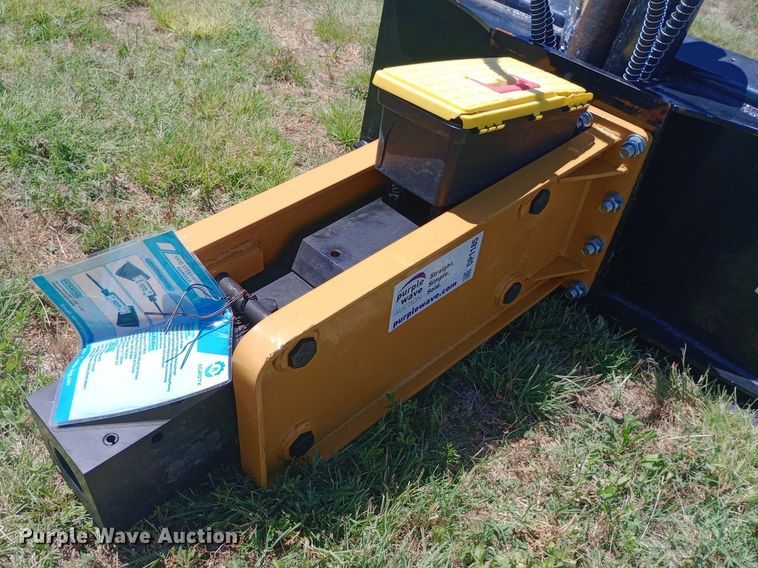 image for item DP1185 2024 Agrotk SSHH680A skid steer breaker