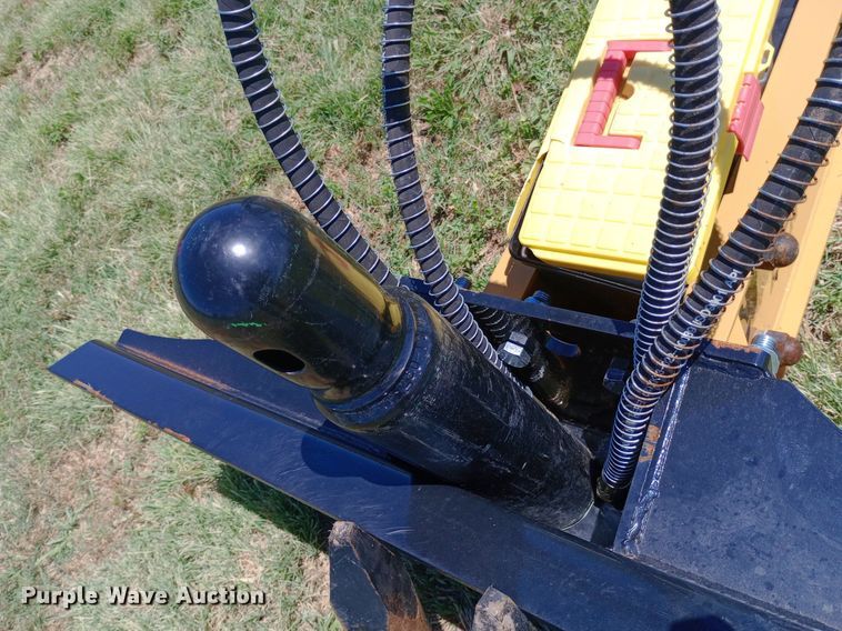 image for item DP1185 2024 Agrotk SSHH680A skid steer breaker