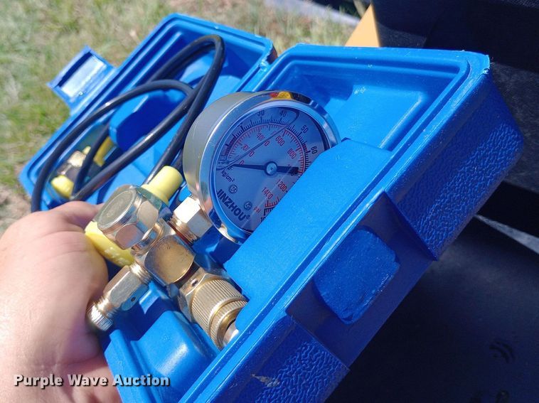 image for item DP1185 2024 Agrotk SSHH680A skid steer breaker