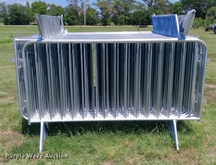 image for item DP1190 Approximately 45 fence panels