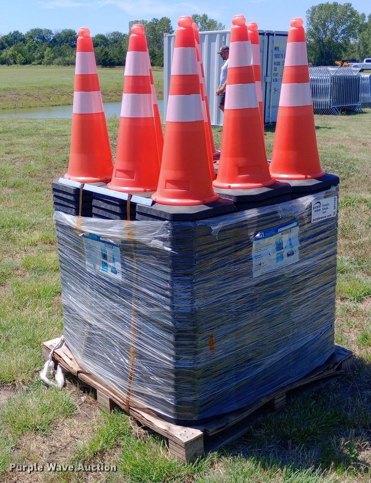 image for item DP1192 Approximately 250 traffic cones