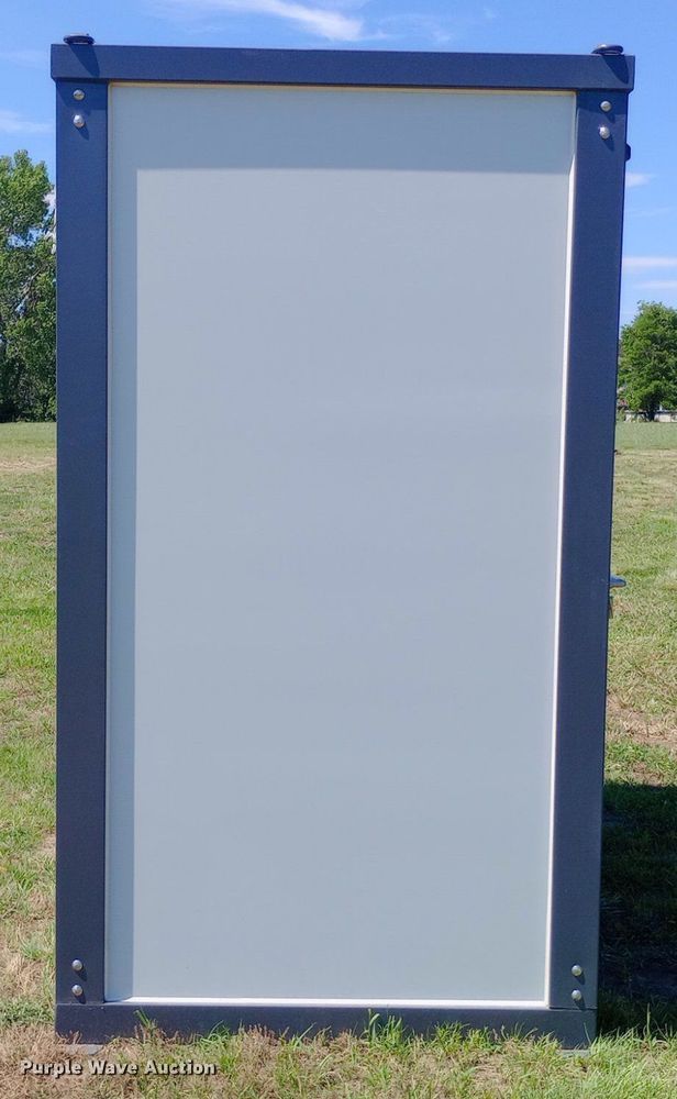 image for item DP1193 Mobile restroom