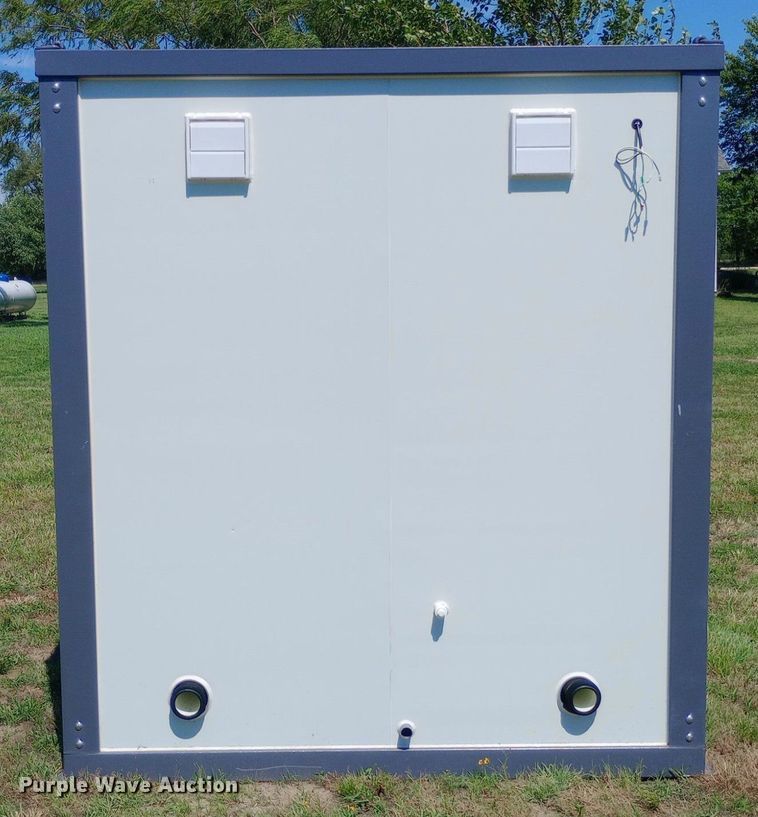image for item DP1193 Mobile restroom