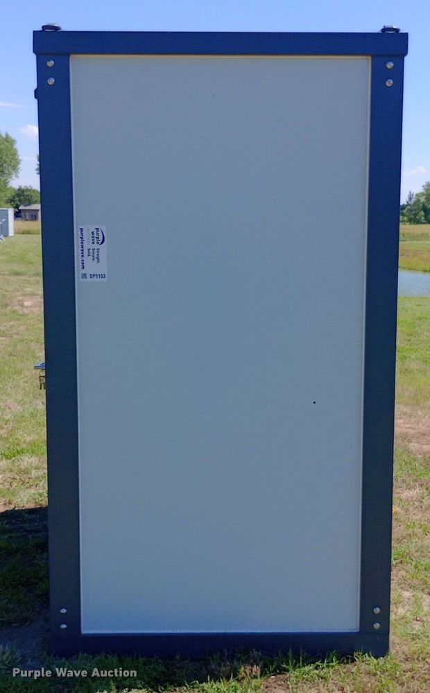 image for item DP1193 Mobile restroom