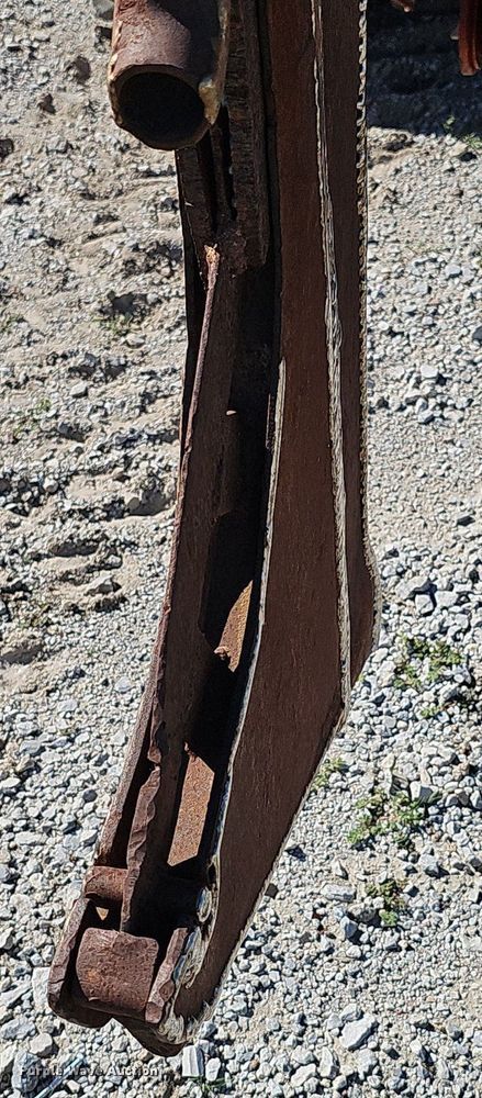 image for item DP6471 2001 DItch Witch 8020T cable plow