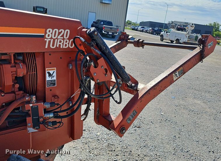 image for item DP6471 2001 DItch Witch 8020T cable plow