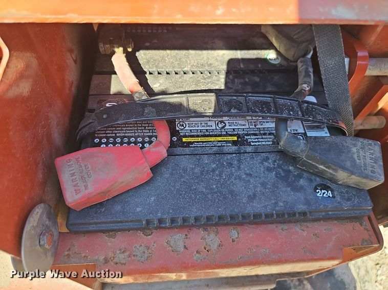 image for item DP6471 2001 DItch Witch 8020T cable plow